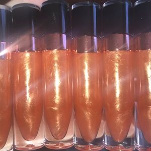 Orange dream 🍊 lipgloss
